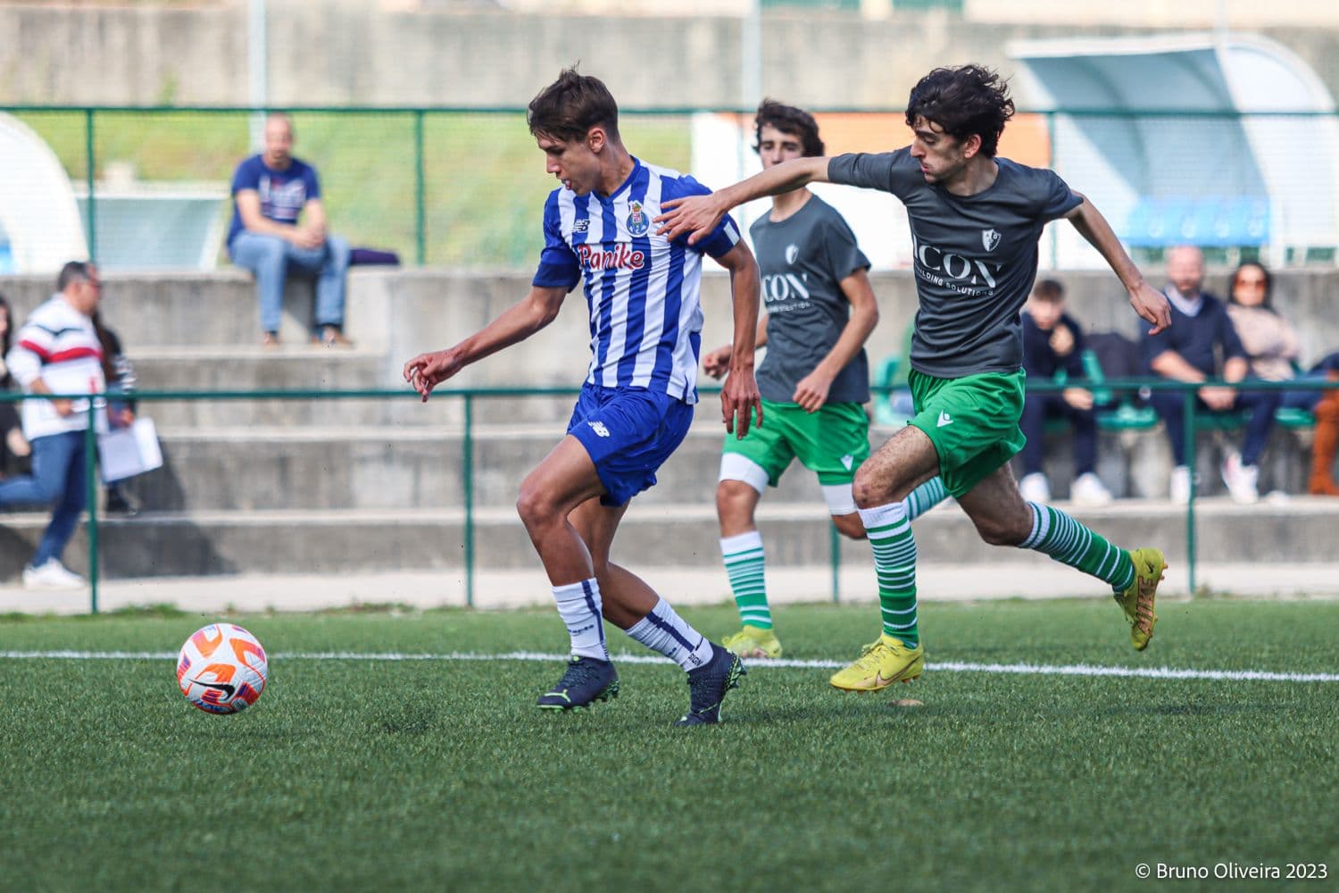 Main image of National U17 2nd Division: FC Porto B prevails against AD Taboeira
