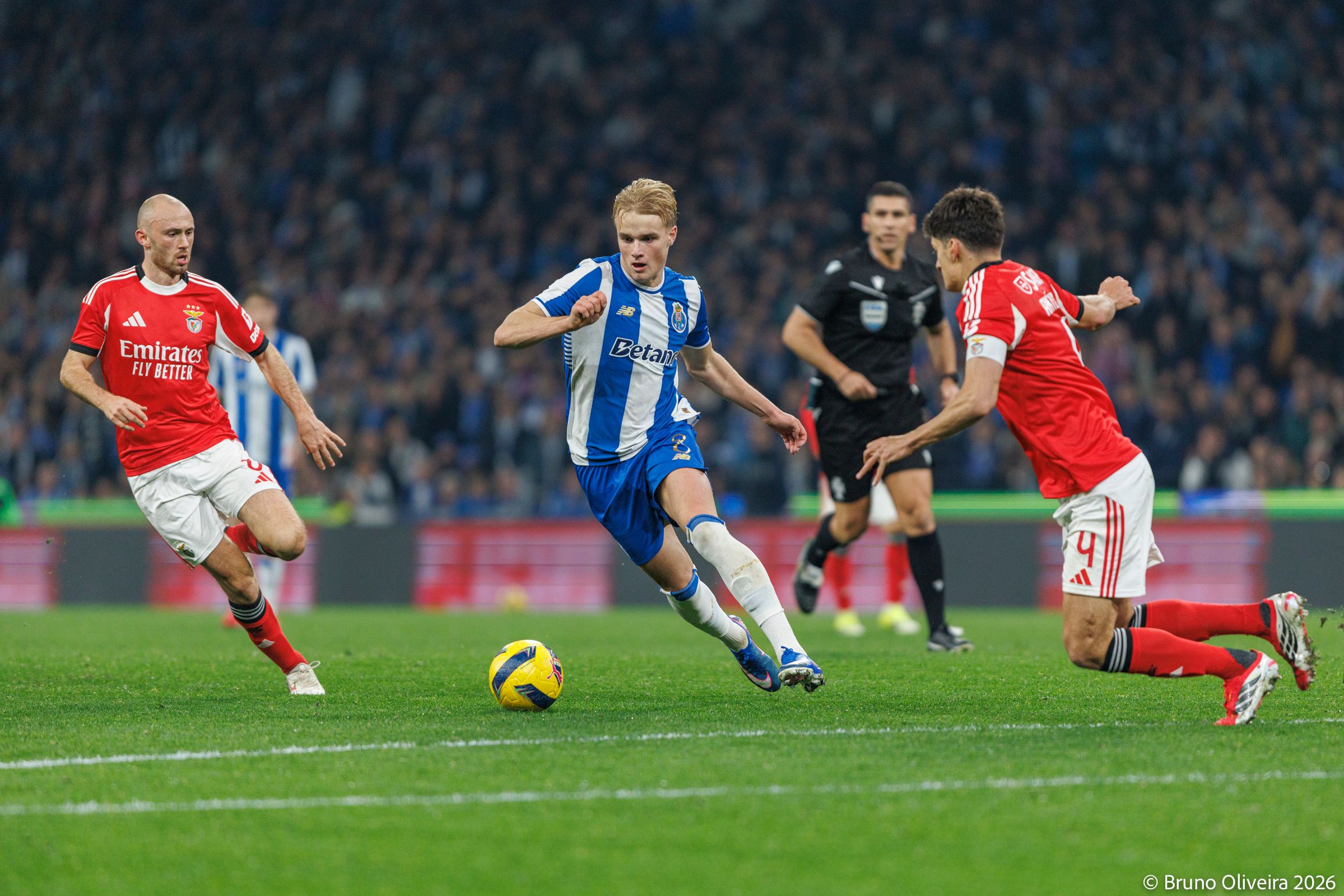 Main image of Portuguese Cup: Porto Conquer Benfica in Classic to Reach Semi-Finals